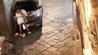 Beccati a scopare in strada