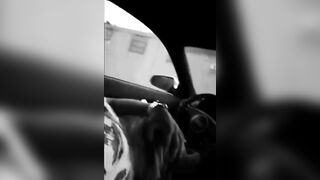 Prendilo tutto in bocca - Pompino in macchina bionda sposata