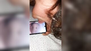 Sono la tua troia usami per sborrare - Fa segare il suo bull su whatsapp