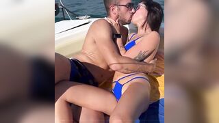 Slinguo amica troia in barca