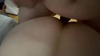 Scopata e sborrata nel culo