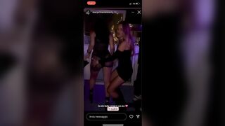 Margot in discoteca gran culo