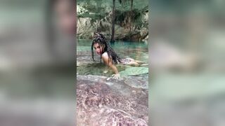 Martamakeart filmino hot