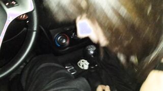 Pompino in auto fidanzata 18 enne