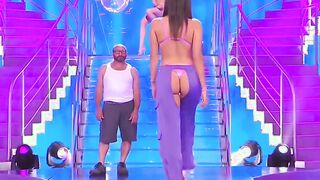 Maria Laura De Vitis defilè ciao darwin 9