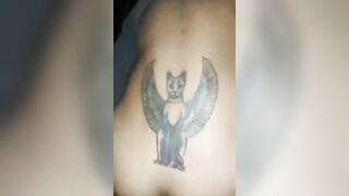 La troia che si fa infornare dal bull in macchina