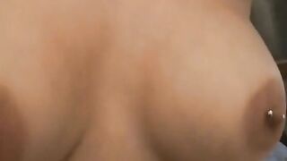 Cosa sei tu? Una troia e mi piace il cazzo Dimmelo ancora