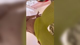 Italiana social filmino porno OF