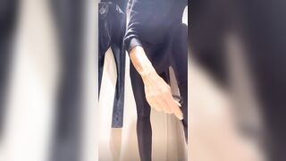 Diretta della Botto dal carino del negozio