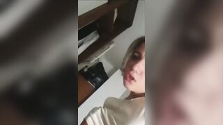 Fai piano in culo fa male - Primo anale fidanzata