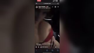 Violetta pompino e ditalino in diretta OF