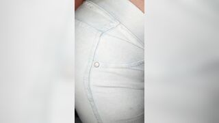 Porca sposata matura in auto