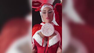 Sexy Natale biondina itlaiana tettona