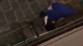 Stai zitto ti devi solo vergognare a scopartela ubriaco per strada