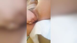 Puttanella italiana fica ditalino