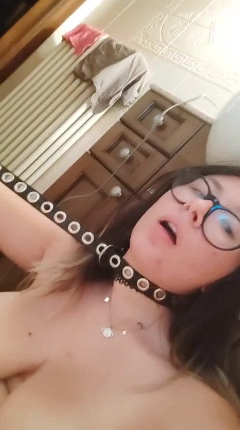 Sono la tua cagna padrone