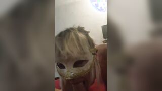 Dafne pompinara sposata lo succhia ad Alex Magni