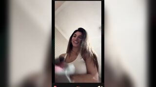 Tenn napoletana con 20 kg di tette