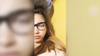 Ragazza italiana si masturba