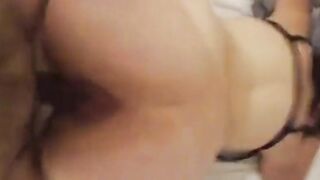 Fidanzati italiani si riprendono facendo sesso