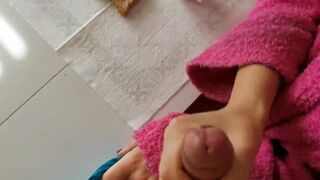 Fette biscottate con sperma per colazione