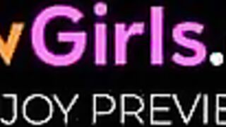 Rebecca Volpetti porno chavata bene in hotel