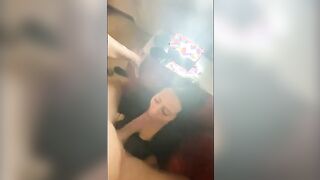 Pompino con leccata di palle e cazzo in gola