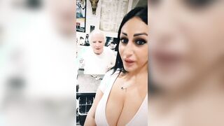 Al nonno piacciono le tettone - Sara Piras tiktok hot