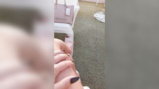 Dovete pagare sfigati