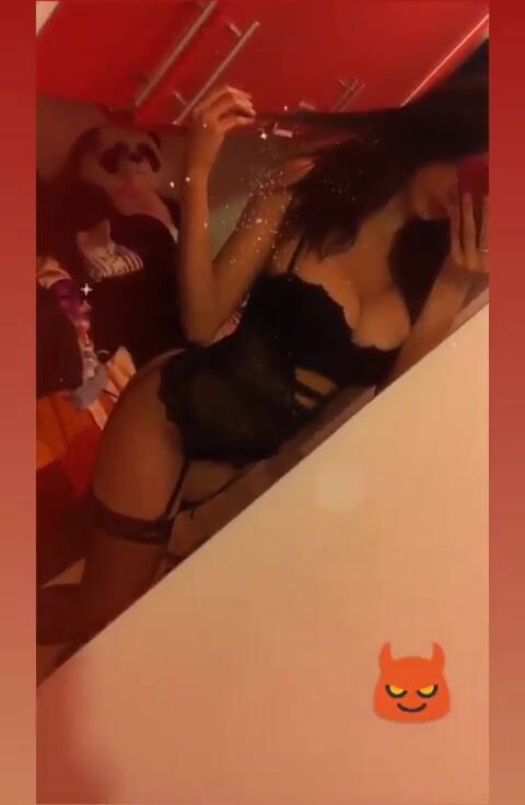 Storie instagram teen italiane