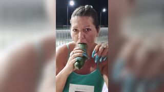 Vi faccio vedere come mettere il preservativo di bocca