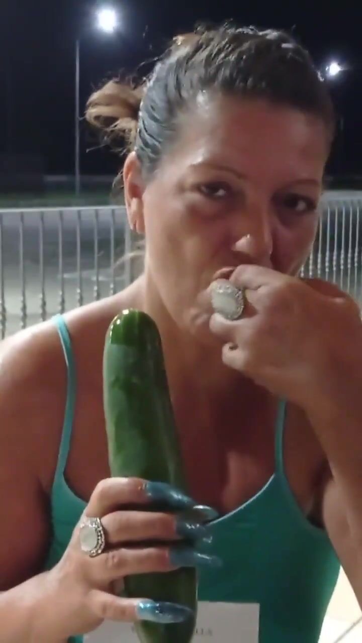 Vi faccio vedere come mettere il preservativo di bocca