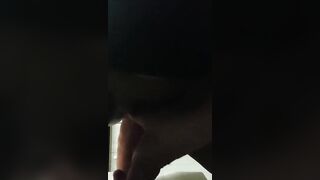 Filmino privato moglie che si infila vibratore