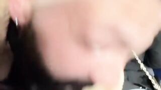 Sega e pompino con ingoio sul treno regionale coppia toscana