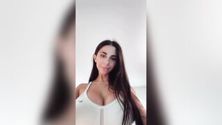 Come ballano le tettone