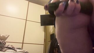 Video collega whatsapp si incula col cetriolo