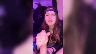 Sono tutta bagnata, che bel cazzo duro