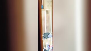 Moglie spiata in doccia