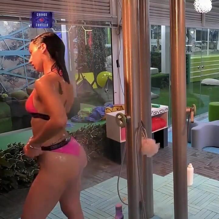 Letizia Petris compilation hot Grande Fratello Vip
