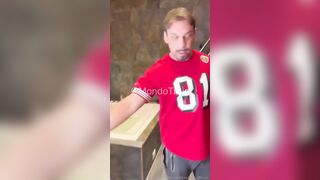 Troia italiana spompina personal trainer e capo della palestra pf