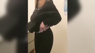 Zoe spogliarello OF Maleducata