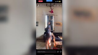 Milf italiana tettona telegram