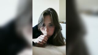 Diciotto anni e ingoia come una troietta