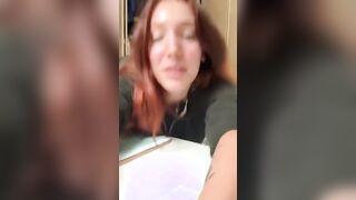 Ti piacciono i miei piedini? Te li sei meritati