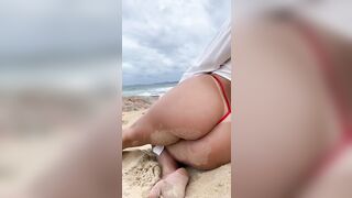 Milf al mare culo top