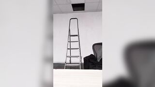 Antonio fai piano - Scopata in ufficio con giovane porco