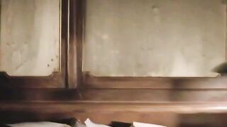 Miriam Leone ammirata nella serie Non uccidere