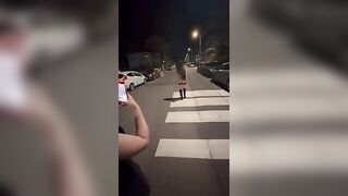 Nessuno ti ha toccato il culo oggi? Veramente