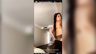 La Brambillina e Kimberly in diretta coi loro fans