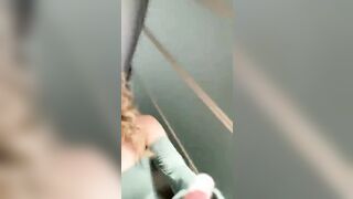 Giulia fica italiana culo e upskirt